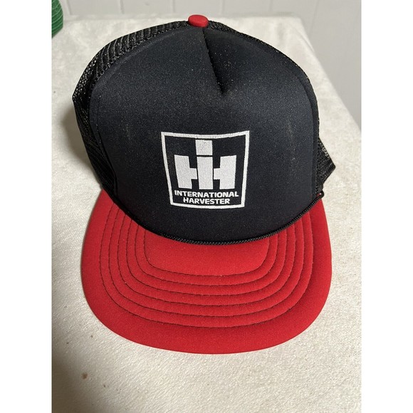 International Harvester Jacket - IH Logo Apex Vest in Black - IH Gear - IH GEAR
